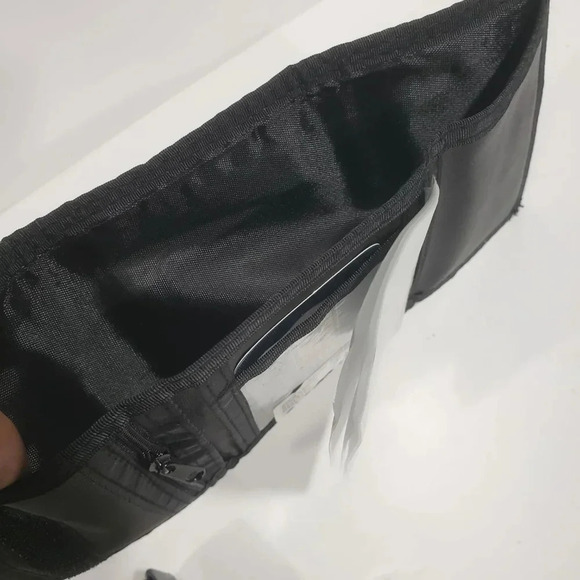 Big Creek Collection Mens  Black Leather Trifold Wallet. - Picture 6 of 6